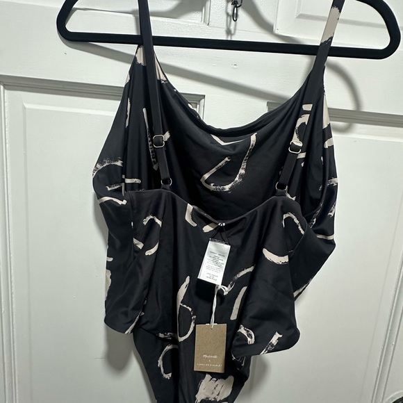 Madewell NWT Scoop Neck One Piece Swimsuit Size XXL in Abstract Doodle in Black - Picture 3 of 7